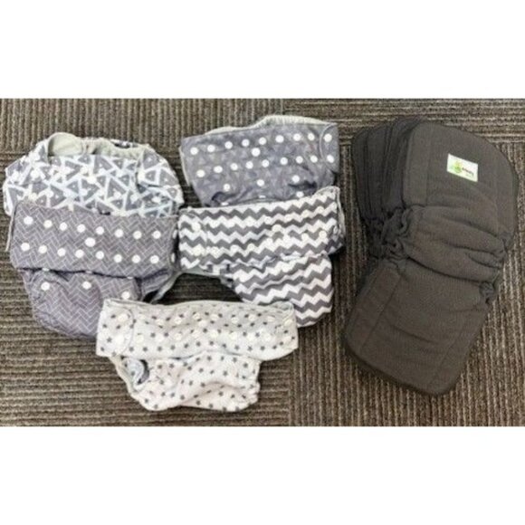 5 Reusable Baby Cloth Diapers With 12 Inserts - Picture 1 of 1